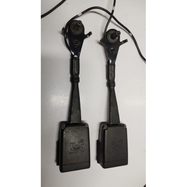 Par Engate Femea Cinto Segurança R.r Evoque 2011 A 2015