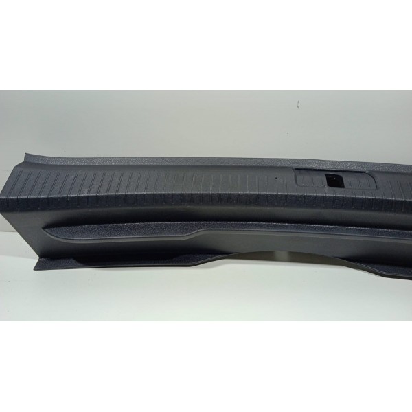 Acabamento Interno Painel Traseiro Vw Golf Variant Tsi