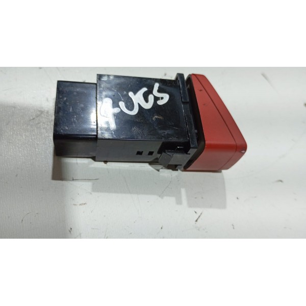 Botão Comando Pisca Alerta Hyundai Tucson 08 A 16 Vermelho