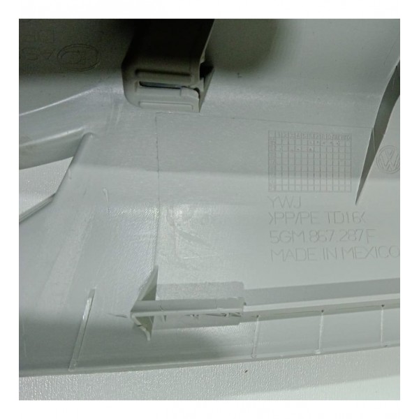 Acabamento Coluna Traseira L.e Vw Golf Variant Tsi