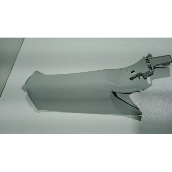 Acabamento Coluna Traseira L.e Vw Golf Variant Tsi