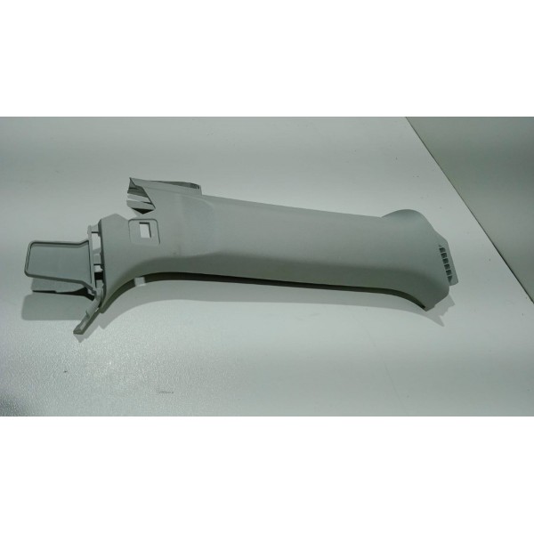 Acabamento Coluna Traseira L.e Vw Golf Variant Tsi