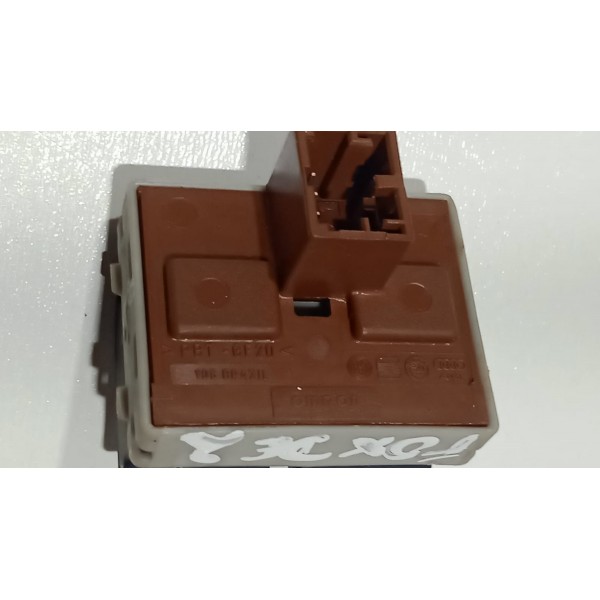 Comando Duplo Vidro Traseiro Vw Fox Cross Fox 11 A 21