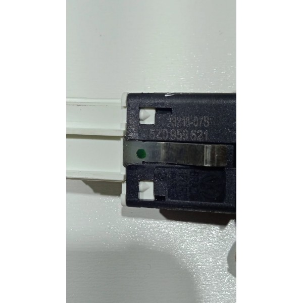 Botão Desembaçador Vidro Traseiro Vw Fox 11 A 21