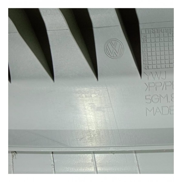 Acabamento Coluna Traseira L.d Vw Golf Variant Tsi