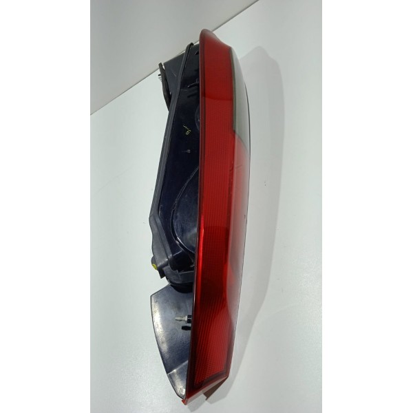 Lanterna Traseira L.d Ford Fiesta Hatch  Fume 09 A 13 Direito 1#