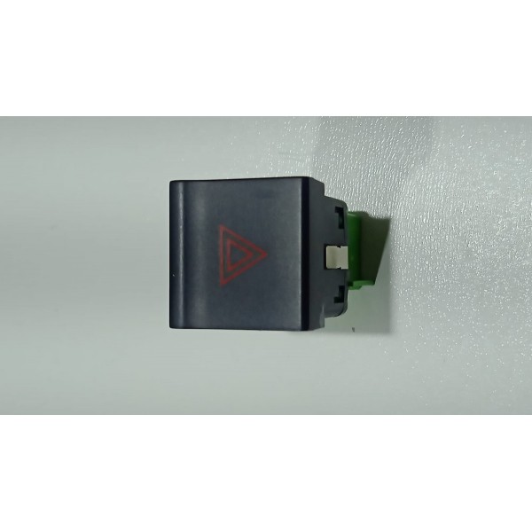 Botão Pisca Alerta Vw Fox Cross Fox 11 A 21 1