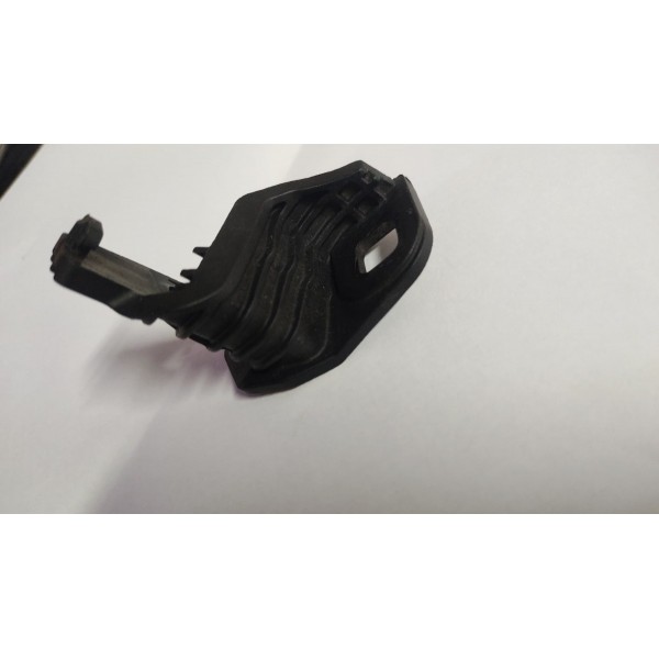 Garra Suporte Farol Esquerdo Bmw 320i 2013 A 2017