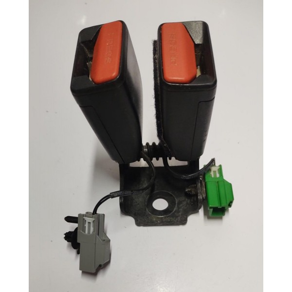 Engate Cinto Segurança Traseiro R.r Evoque 2011 A 2015