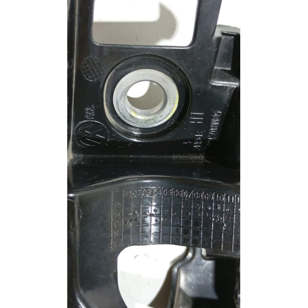 Guia Parachoque Dianteiro L.e Vw Golf 14 A 18