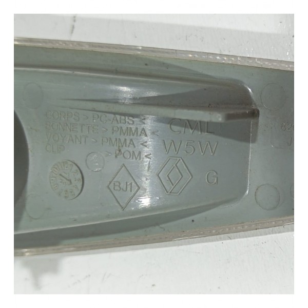 Pisca Do Paralama Renault Sandero