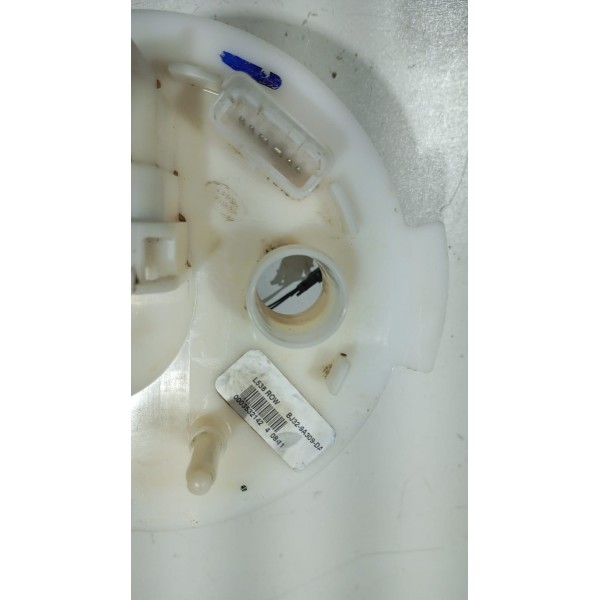 Flange Tampa Filtro Bomba Combustível R.r Evoque 2.0 11 A 15