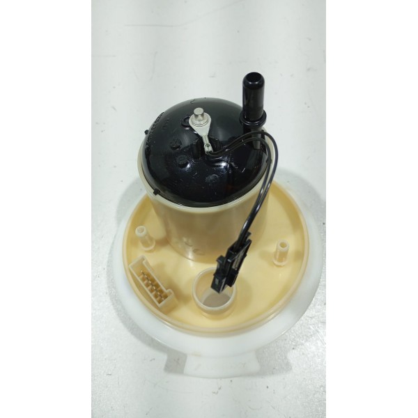 Flange Tampa Filtro Bomba Combustível R.r Evoque 2.0 11 A 15