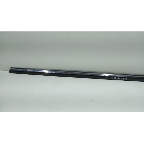 Pestana Externa Cromada Porta D.d Fiat Bravo 08 A 14 Cromado