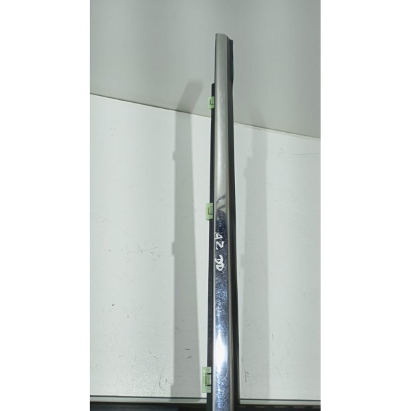 Pestana Cromada Porta D.d Hyundai Azera 08 A 11 C/ Detalhe Cromado