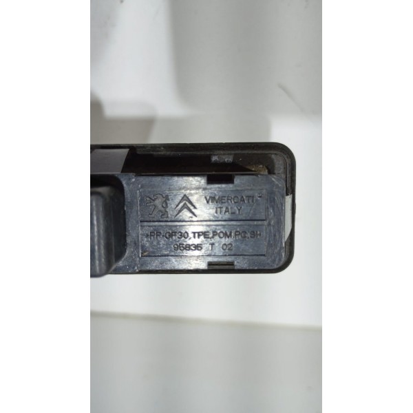 Maçaneta Elétrica Tampa Traseira Peugeot 208 13 A 18