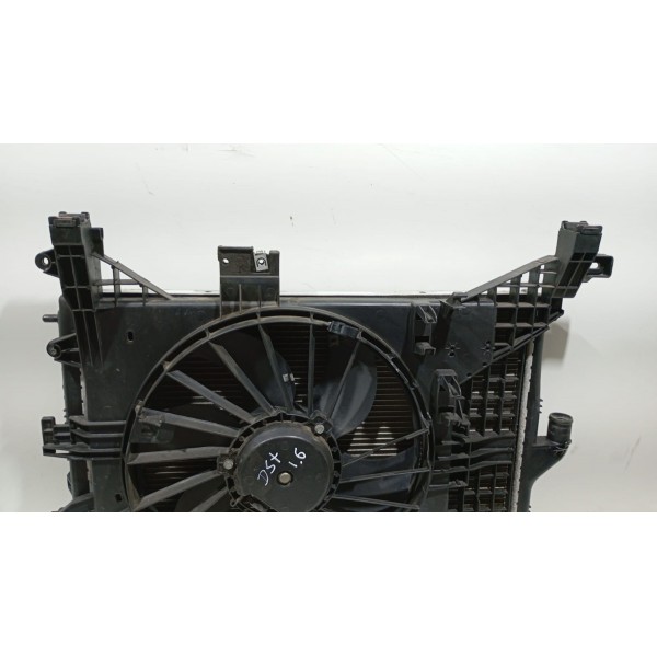 Kit Conjunto Radiador Renault Duster 1.6 2.0 2012 A 2015
