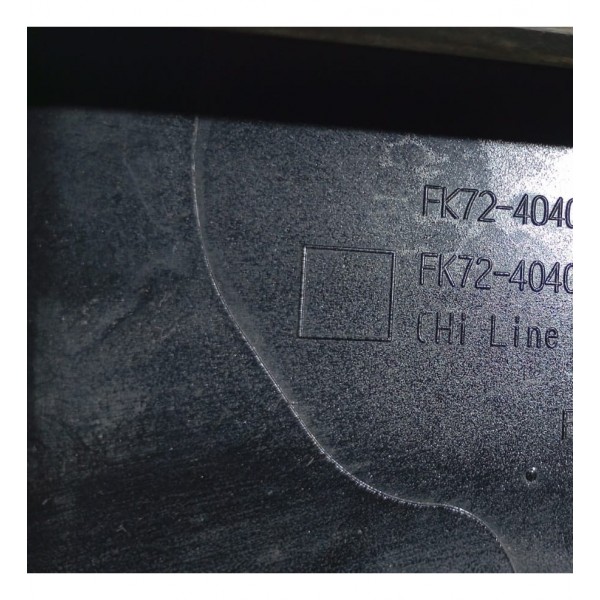 Moldura Tampa Traseira Luz De Placa Discovery Sport 15 A 17