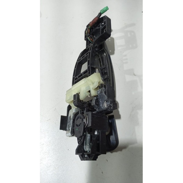 Maçaneta Externa Porta D.e Com Sensor Ford Focus 14 A 18 Dianteira