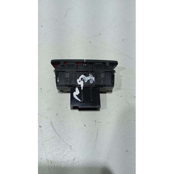 Botão Pisca Alerta Trava Porta Ford Focus Hatch 14 A 16 Preto