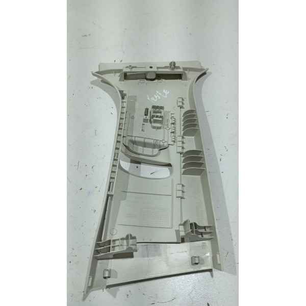 Acabamento Coluna Central Cinto L.e Ford Focus Hatch 14 A 18