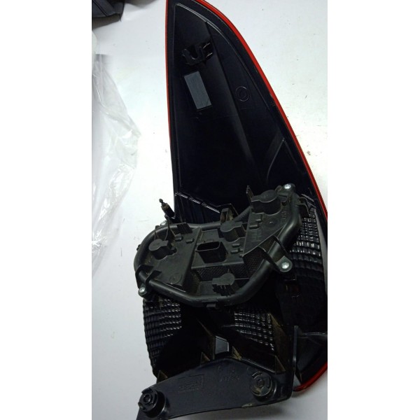 Lanterna Direita Ford Ka Sedan 2019 A 2022 Original