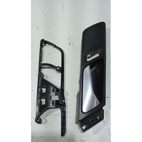 Maçaneta Interna Porta D.d Vw Jetta 12 A 15 Dianteira