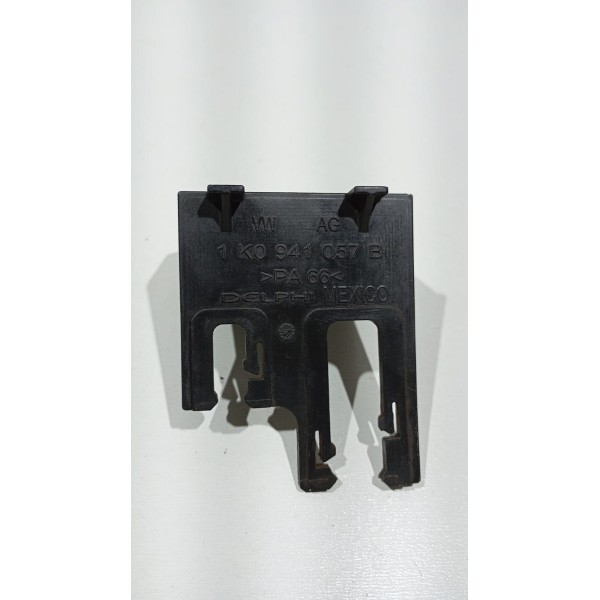 Suporte Do Chicote Caixa Conector D.e Vw Jetta Tsi 12 A 15