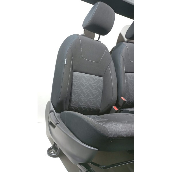 Jogo De Banco Com Bolsas Laterais Nissan Kicks 20 A 25