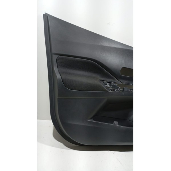 Forro De Porta D.e Nissan Kicks 16 A 25