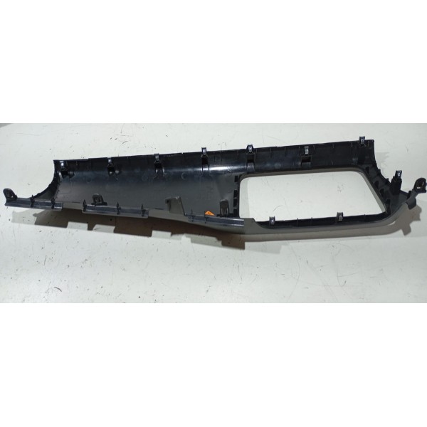Moldura Painel Central Multimidia Nissan Kicks 20 A 25 1