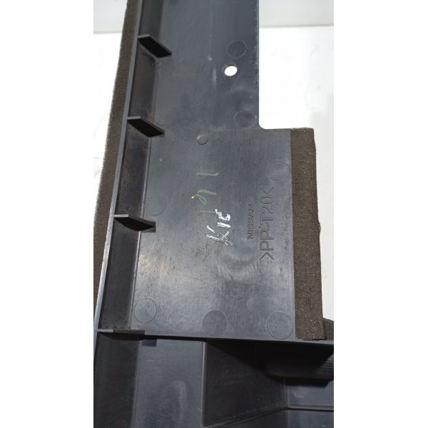 Defletor Dianteiro Direito Radiador Nissan Kicks 20 A 25