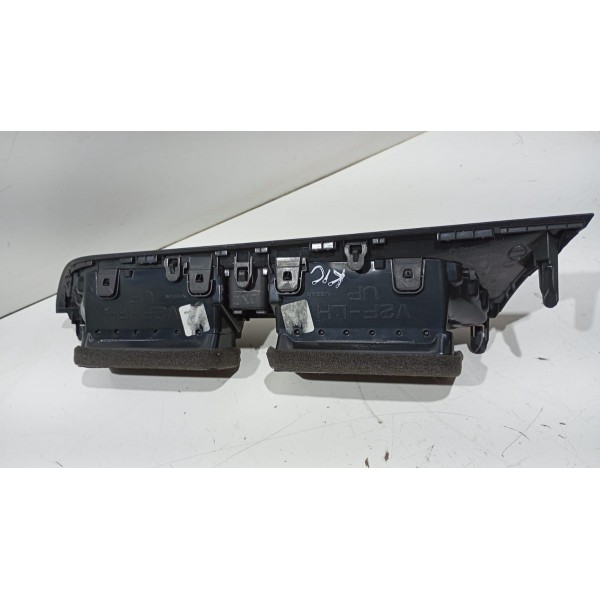 Difusor Ar Painel Central Nissan Kicks 16 A 25