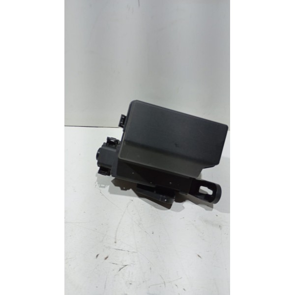 Caixa Fusivel Externa Nissan Kicks 20 A 25