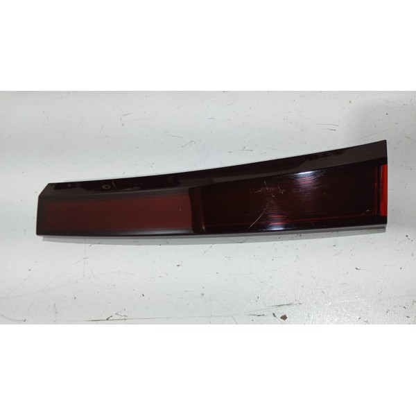 Lanterna Tampa Traseira L.d Nissan Kicks 21 A 25