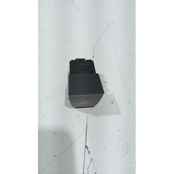 Botão Chave Pisca Alerta Nissan Kicks 16 A 25 - 1
