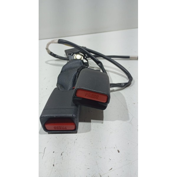 Par Engate Fêmea Cinto Traseiro Nissan Kicks 16 A 25