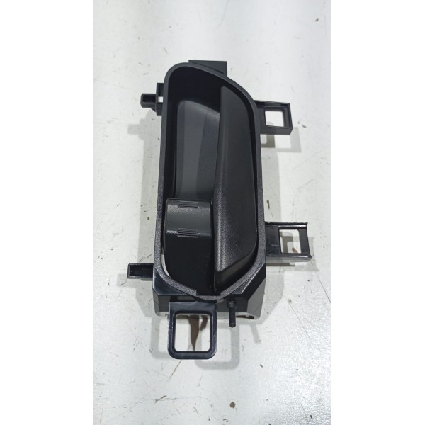 Maçaneta Interna Porta T.e Nissan Kicks 16 A 25 - Traseira