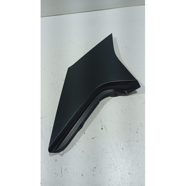 Moldura Acabamento Coluna Traseira Externa L.e Nissan Kicks