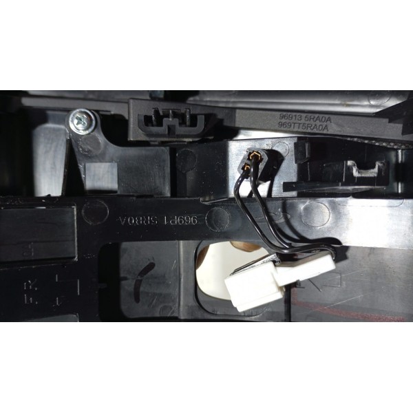 Acabamento Moldura Alavanca Trambulador Nissan Kicks 16 A 25