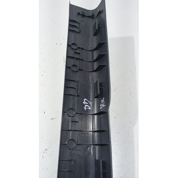 Soleira Entrada Porta D.d Nissan Kicks 16 A 25 1