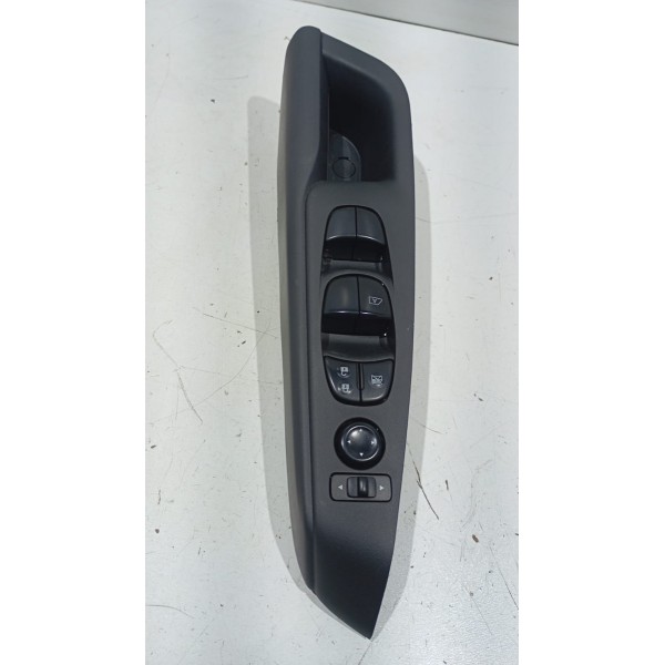 Acabamento Puxador Porta Comando Vidro D.e Nissan Kicks