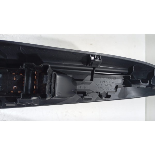 Acabamento Puxador Porta Comando Vidro T.e Nissan Kicks