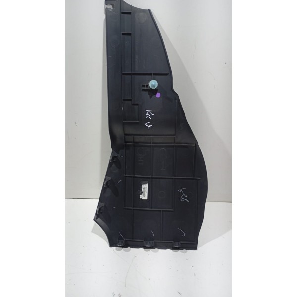 Acabamento Lateral Console Central L.e Nissan Kicks 16 A 25