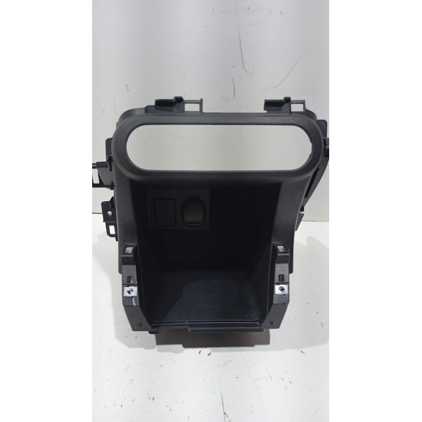 Moldura Console Central Nissan Kicks 16 A 25