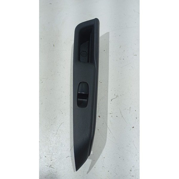 Acabamento Puxador Porta Comando Vidro T.d Nissan Kicks