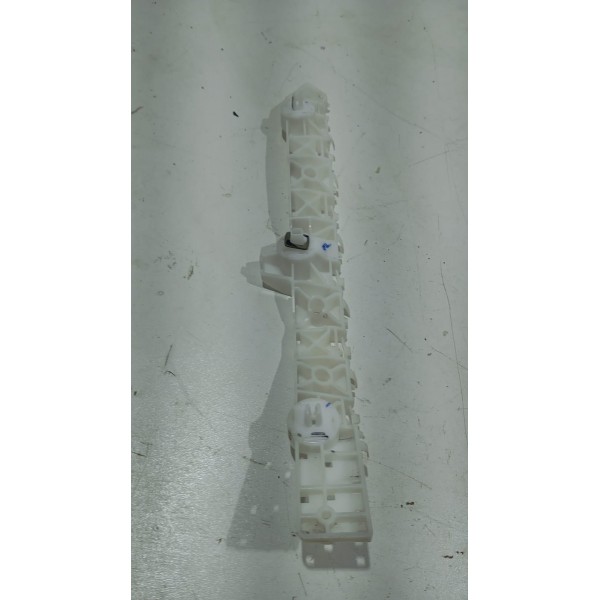 Guia Parachoque T.e Nissan Kicks 16 A 25