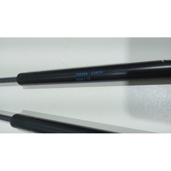 Par Amortecedor Tampa Traseira Ford Ka Hatch 14 A 24