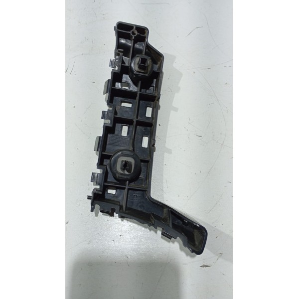 Guia Parachoque Traseiro Esquerdo Renault Kwid 17 A 24