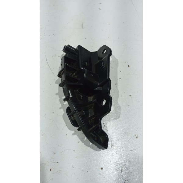 Suporte Guia Parachoque Dianteiro L.e Renault Kwid